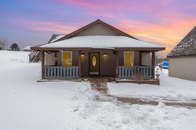 front view picture of 977 Peninsula, Weidman, MI. 48893