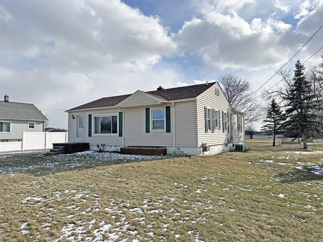 front view picture of 2500 Carleton Rockwood Road, Carleton, MI. 48117