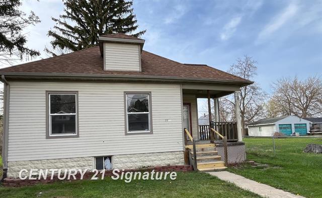 front view picture of 2217 S Hamilton Street, Saginaw, MI. 48602