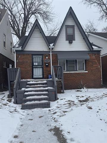 front view picture of 15793 Kentucky Street, Detroit, MI. 48238