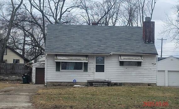 front view picture of 3716 S Pennsylvania Avenue, Lansing, MI. 48910
