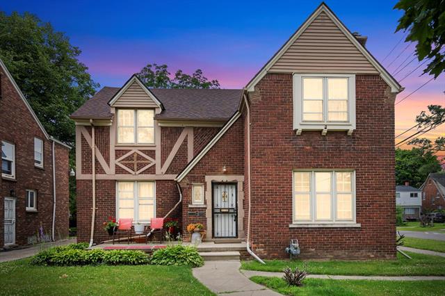 front view picture of 14461 Mansfield Street, Detroit, MI. 48227