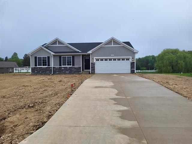 front view picture of 121 Turfway Park Park, Niles, MI. 49120