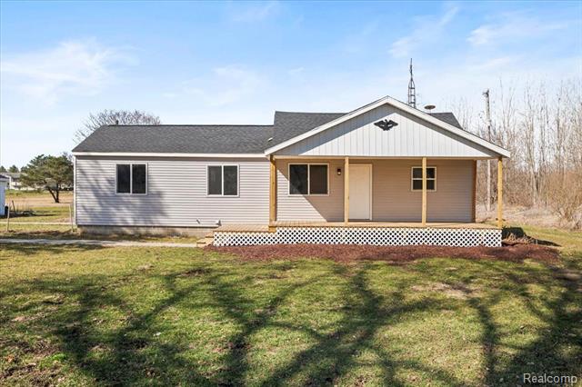 front view picture of 372 S Eifert Road, Mason, MI. 48854