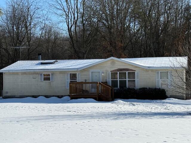 front view picture of 1660 E 128Th Street, Grant, MI. 49327