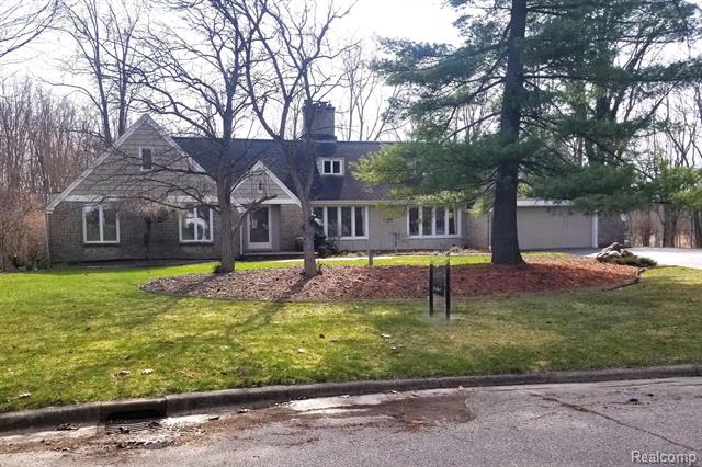 front view picture of 4717 Mohican Lane, Okemos, MI. 48864