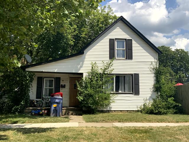 front view picture of 1216 Nw Quarry Nw, Grand Rapids, MI. 49504