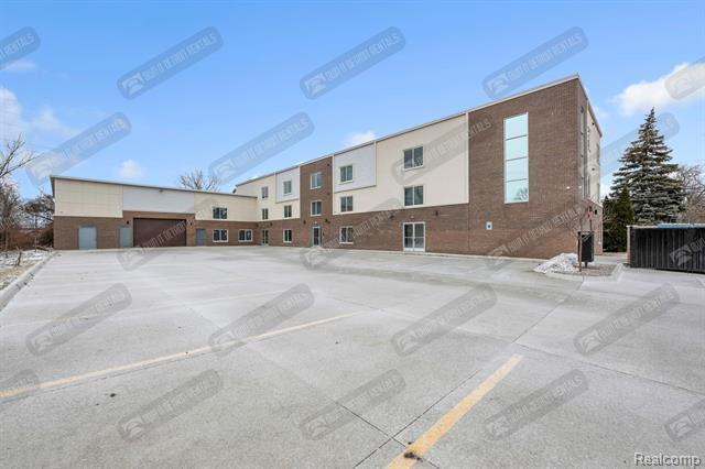 front view picture of 4504 Oakwood Boulevard, Melvindale, MI. 48122