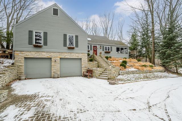 front view picture of 9391 Hillcrest Lane, Bridgman, MI. 49106