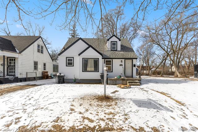 front view picture of 9069 Pierson Street, Detroit, MI. 48228