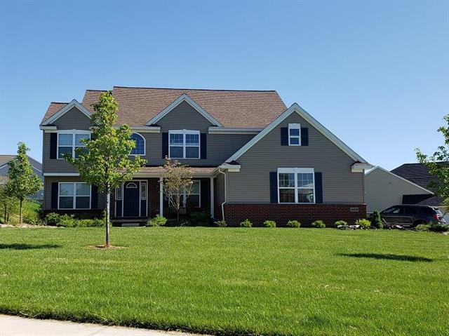 front view picture of 10606 Valley View Drive, Saline, MI. 48176