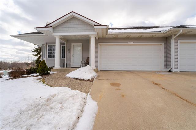 front view picture of 1388 E Pointe Ridge, Holland, MI. 49423