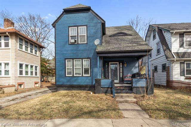 front view picture of 962 W Cross Street, Ypsilanti, MI. 48197