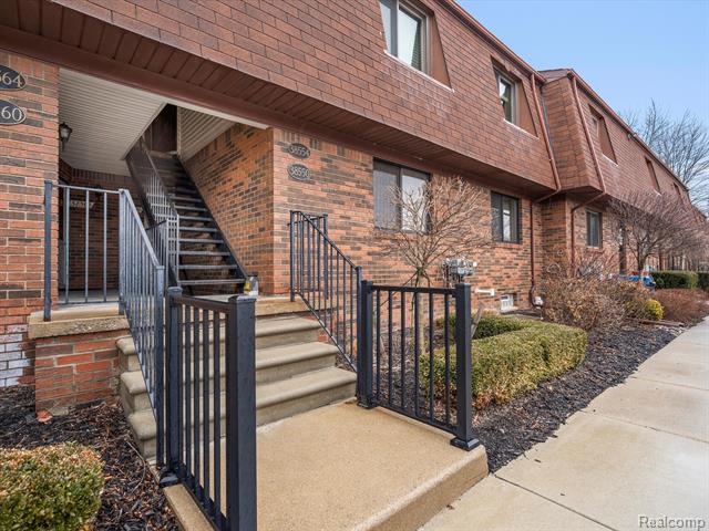 front view picture of 38550 Lanse Creuse Street, Harrison Township, MI. 48045