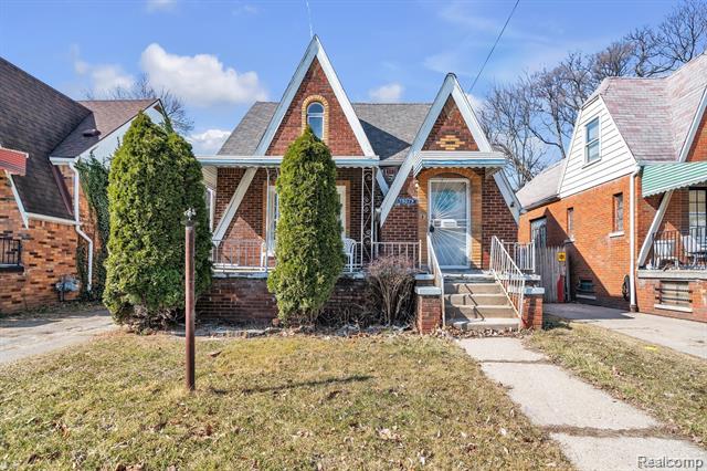 front view picture of 15075 Appoline Street, Detroit, MI. 48227
