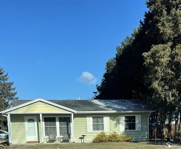 front view picture of 8980 Whitewood Drive, Temperance, MI. 48182