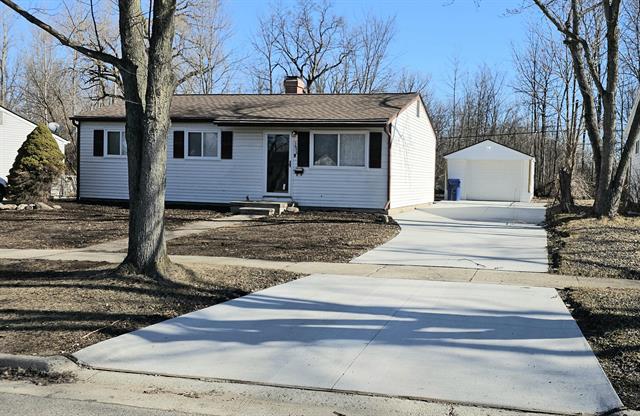 front view picture of 1652 Harvest Lane, Ypsilanti, MI. 48198