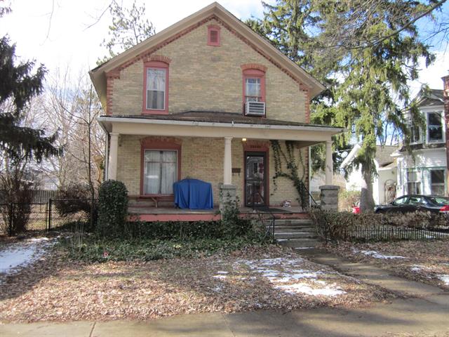 front view picture of 406 Pearl Street, South Haven, MI. 49090
