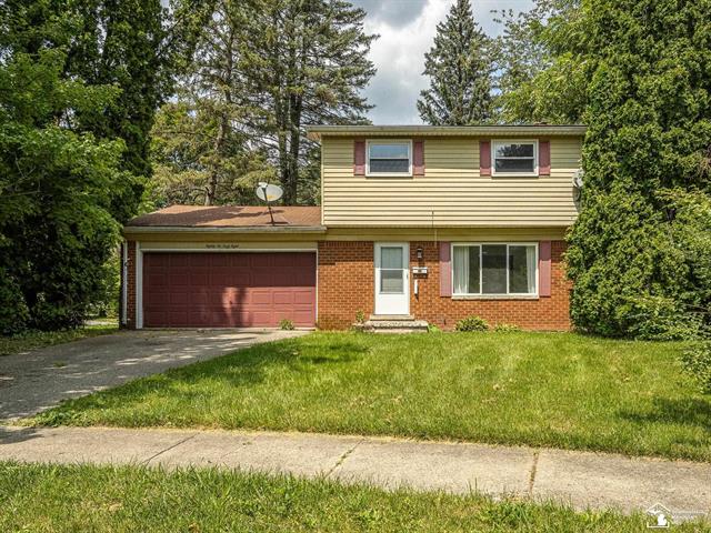 front view picture of 8648 Heather Court, Ypsilanti, MI. 48198