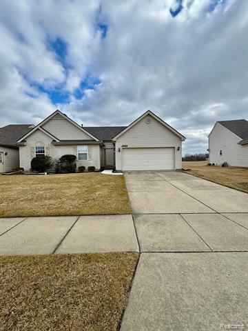 front view picture of 32103 Augusta Drive, Romulus, MI. 48174
