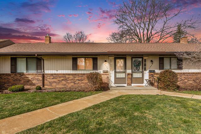 front view picture of 8433 Elkwood Drive Sw, Byron Center, MI. 49315