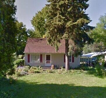 front view picture of 945 Brad Street, Lansing, MI. 48911