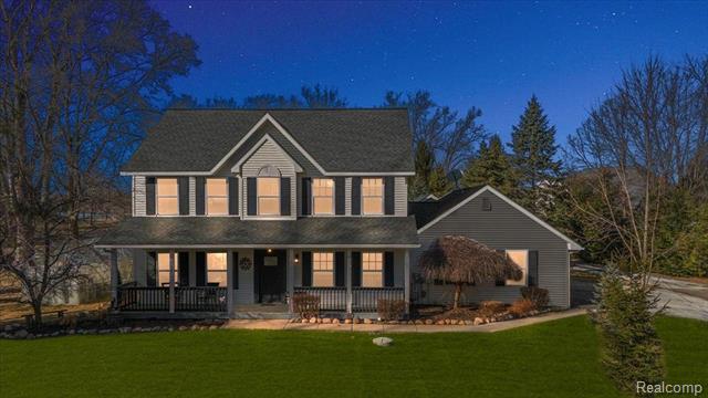 front view picture of 4351 Cordley Lake Road, Pinckney, MI. 48169