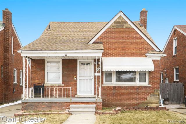 front view picture of 14927 Fairmount Drive, Detroit, MI. 48205