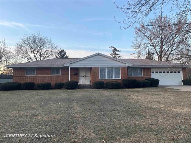 front view picture of 12904 Via Catherina Drive, Grand Blanc, MI. 48439