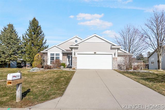front view picture of 6742 Windflower Way, Muskegon, MI. 49444