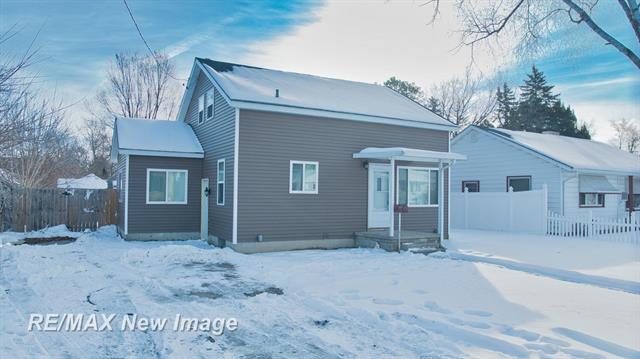 front view picture of 3076 Hanchett Street, Saginaw, MI. 48604