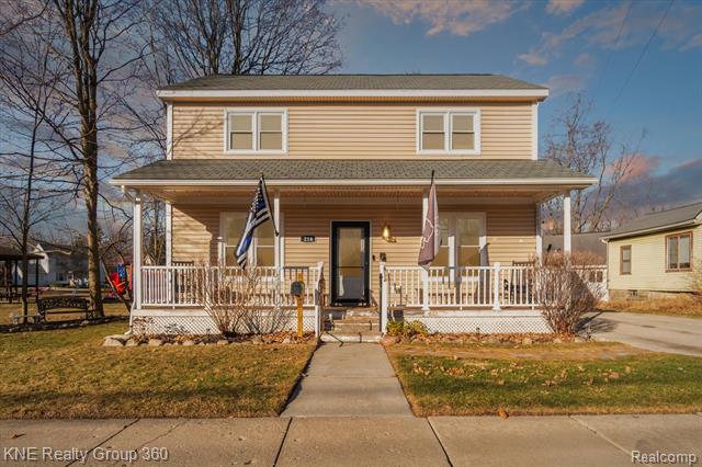 front view picture of 216 Byron Road, Howell, MI. 48843
