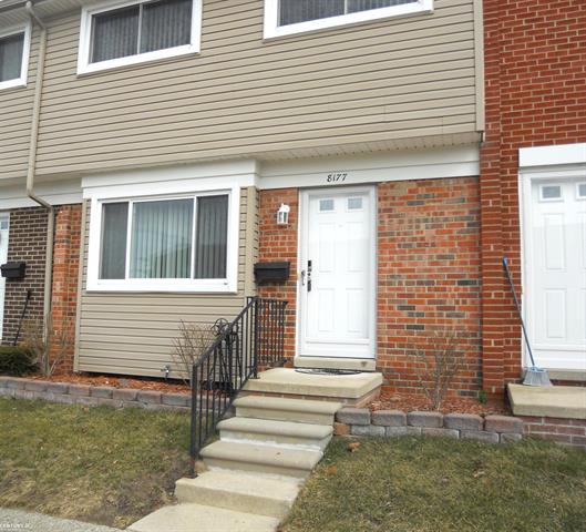 front view picture of 8177 Farnum Avenue, Warren, MI. 48093