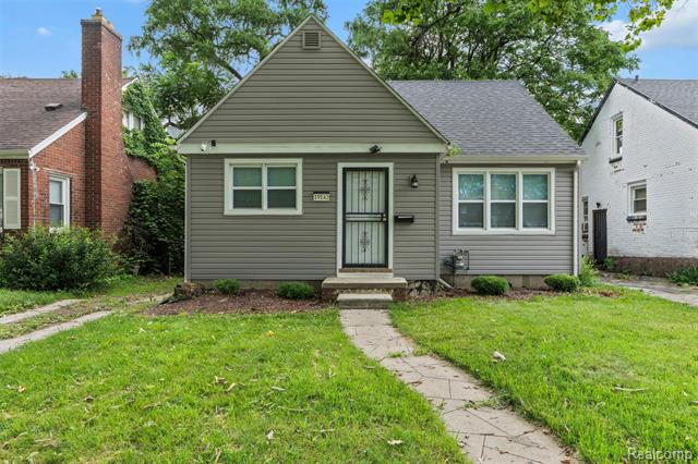 front view picture of 19142 Murray Hill Street, Detroit, MI. 48235