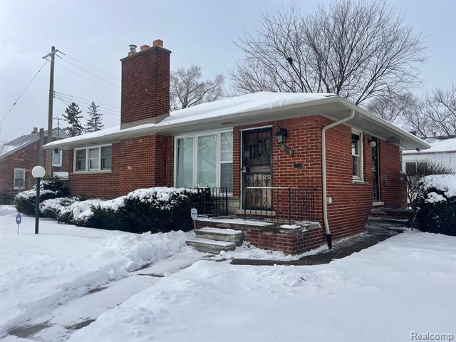 front view picture of 18871 Revere Street, Detroit, MI. 48234