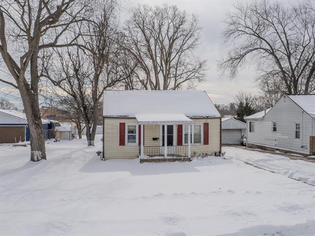 front view picture of 3314 Dakota Ave, Flint, MI. 48506