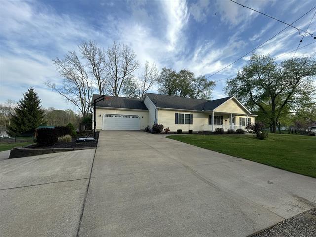 front view picture of 9107 Chief Street, Reading, MI. 49274