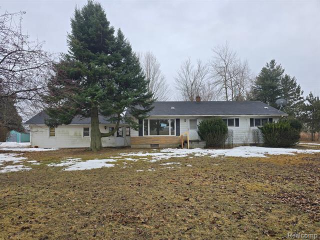 front view picture of 2828 Murphy Lake Road, Silverwood, MI. 48760