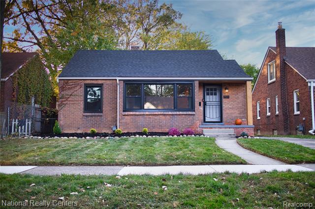 front view picture of 19415 Coyle Street, Detroit, MI. 48235