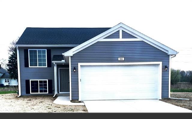 front view picture of 583 Manorwood Circle, Benton Harbor, MI. 49022