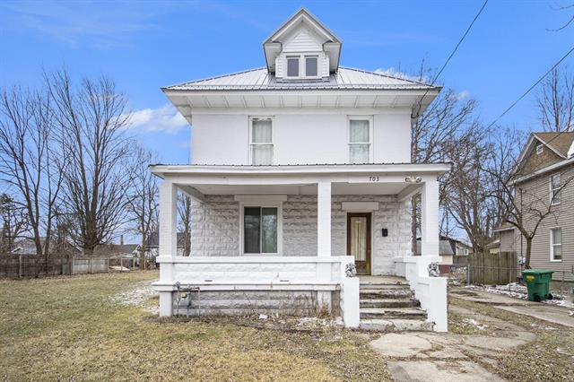 front view picture of 703 N 6Th Street, Niles, MI. 49120