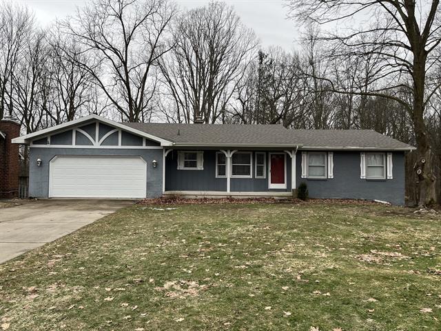 front view picture of 1939 Chateau Drive Sw, Wyoming, MI. 49519