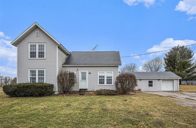 front view picture of 410 South Street, Union City, MI. 49094