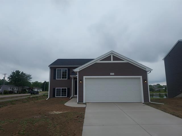 front view picture of 13654 Oasis Avenue, Holland, MI. 49424