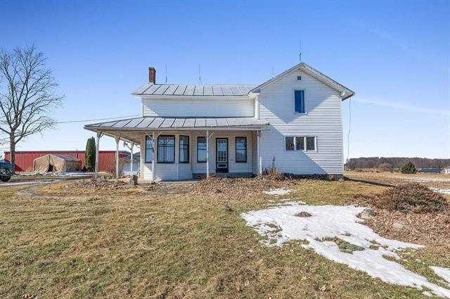 front view picture of 107 Hawley Highway, Saranac, MI. 48881
