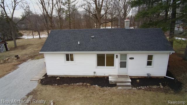 front view picture of 5390 Brobeck Street, Flint, MI. 48532