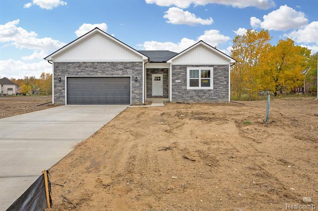 front view picture of 10042 Santa Lucia Court, Grand Blanc, MI. 48439
