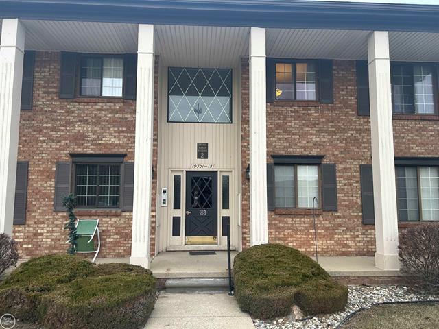 front view picture of 19705 Ridgemont Street, Saint Clair Shores, MI. 48080