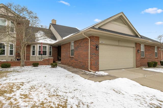 front view picture of 16637 Club Drive, Southgate, MI. 48195