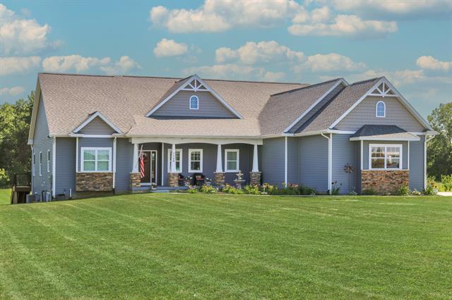 front view picture of 7240 Davis Highway, Charlotte, MI. 48813
